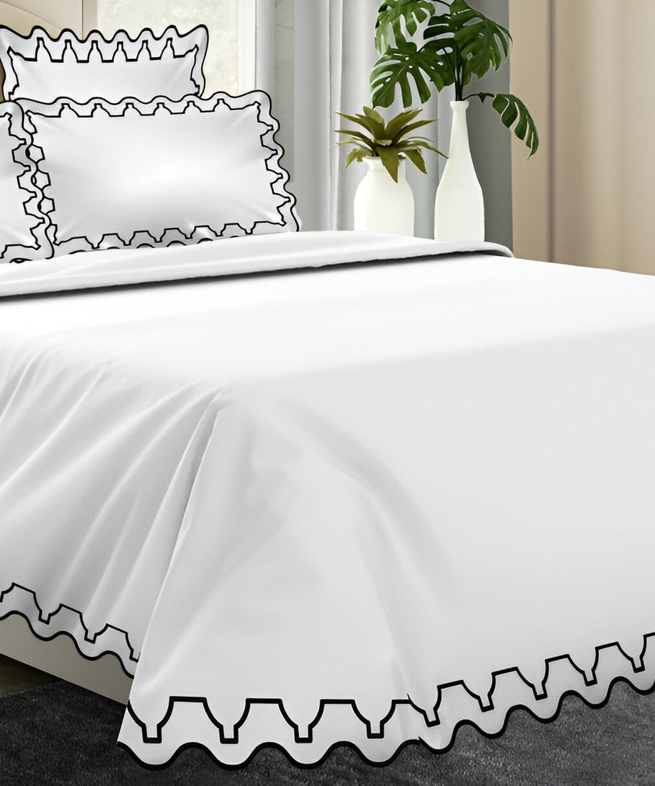 Imaginary Scallop 400TC Cotton Embroidery Sateen Solid Duvet Cover Set