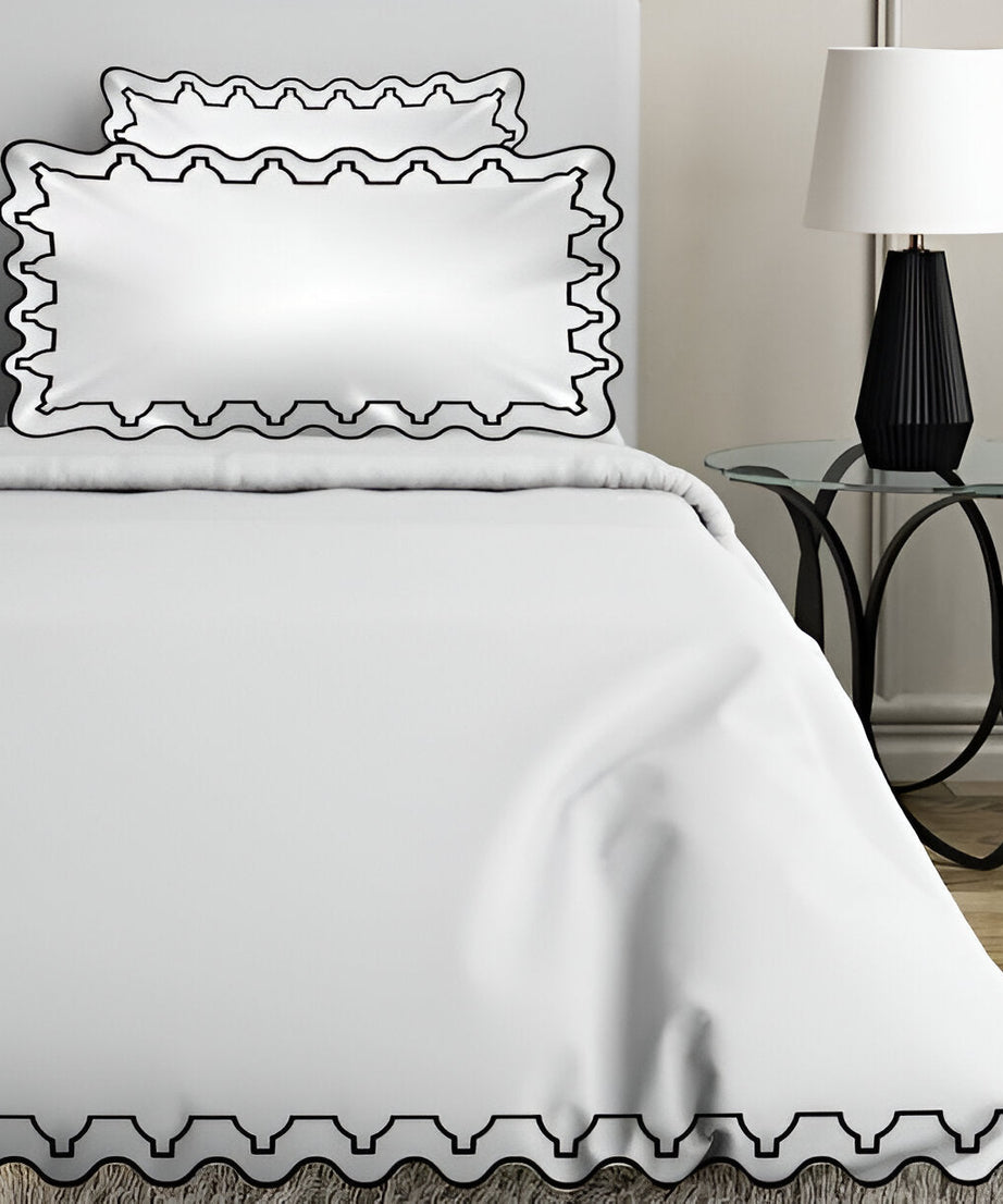 Imaginary Scallop 400TC Cotton Embroidery Sateen Solid Duvet Cover Set