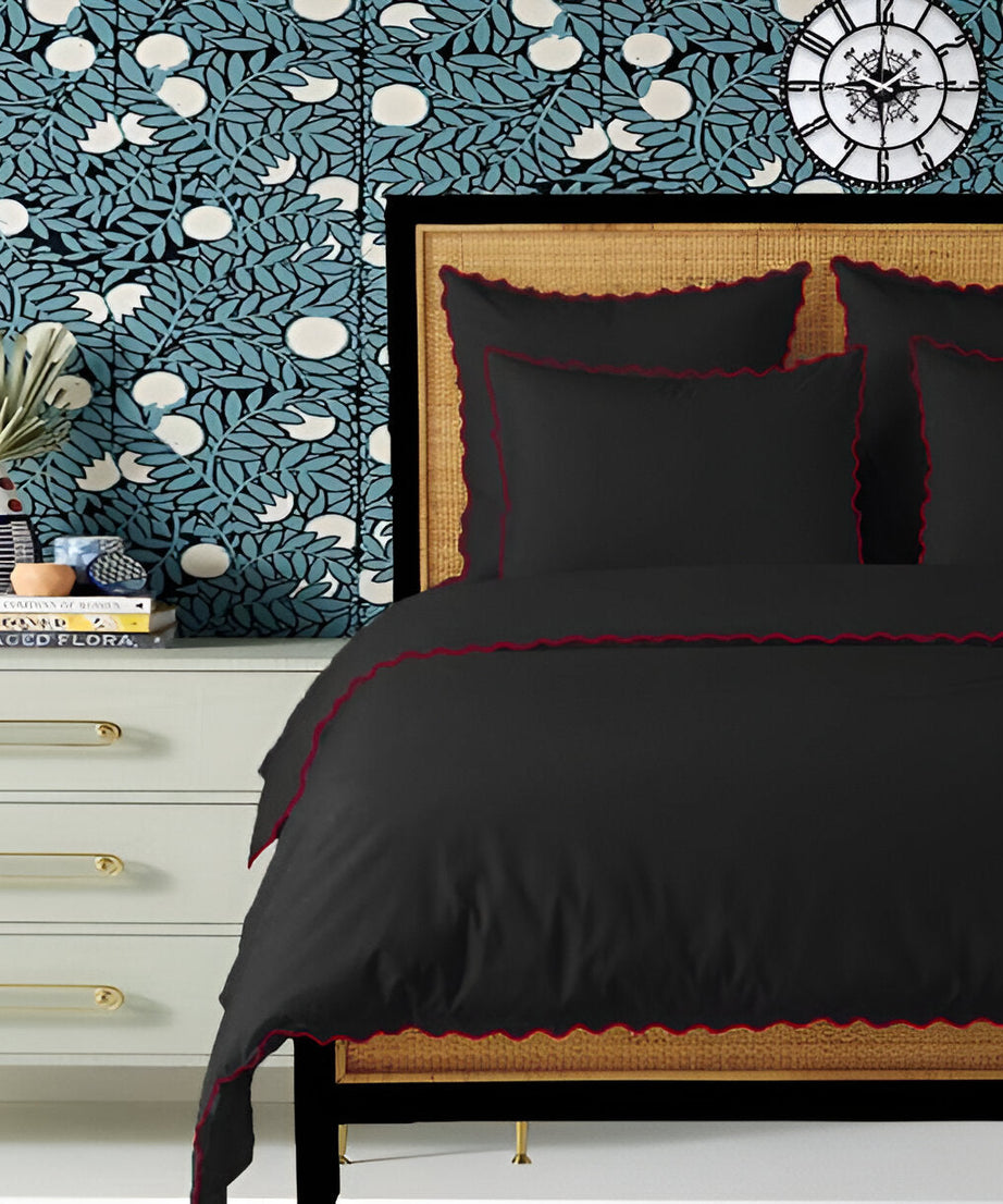 Black 400TC Cotton Small Scallop Embroidery Duvet Cover Set