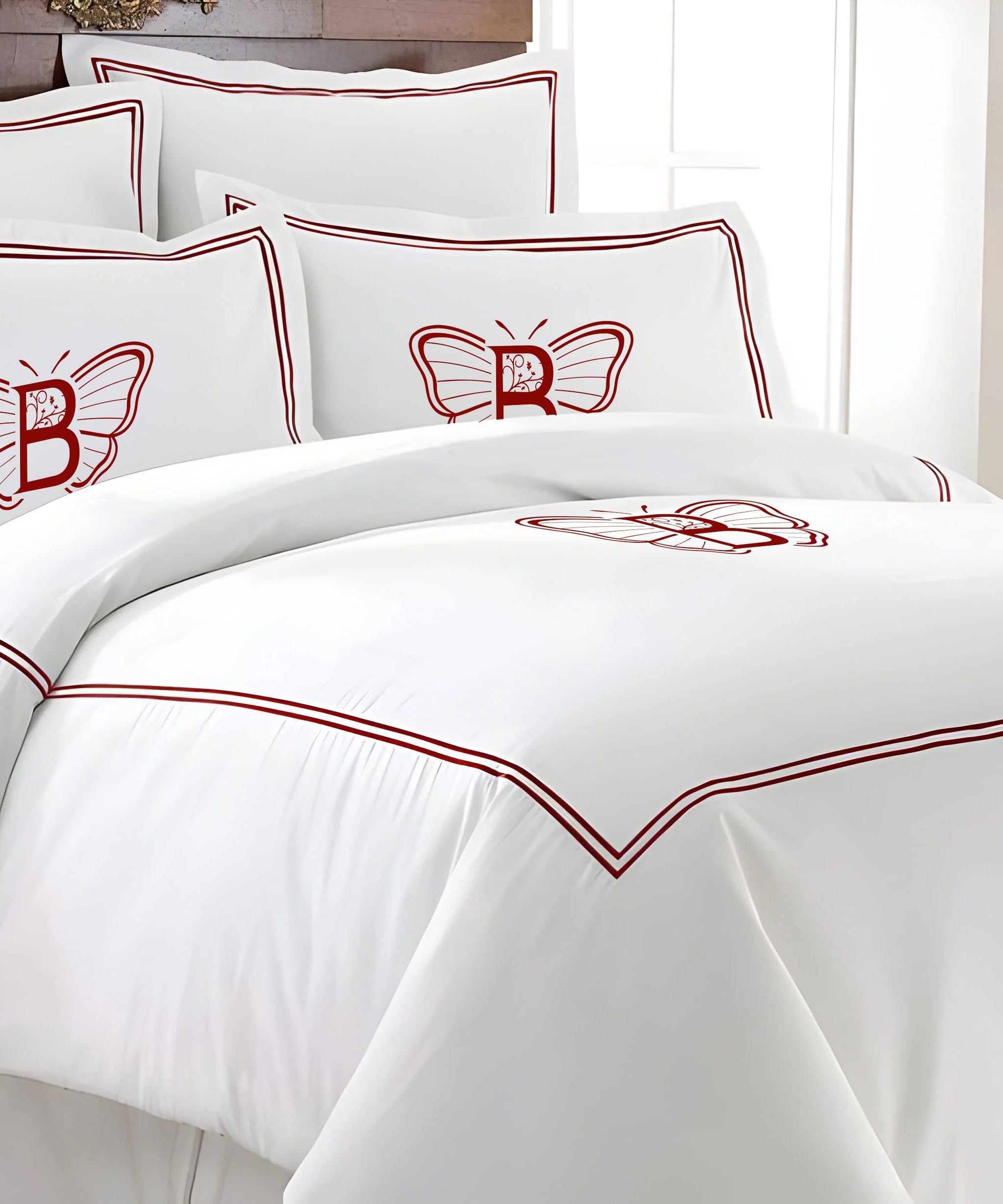 Monogram 400TC Cotton Double Embroidery Sateen Solid Duvet Cover Set