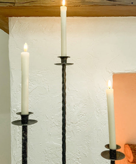 Große handgeschmiedete Kerzenständer aus Gusseisen, 3er-Set