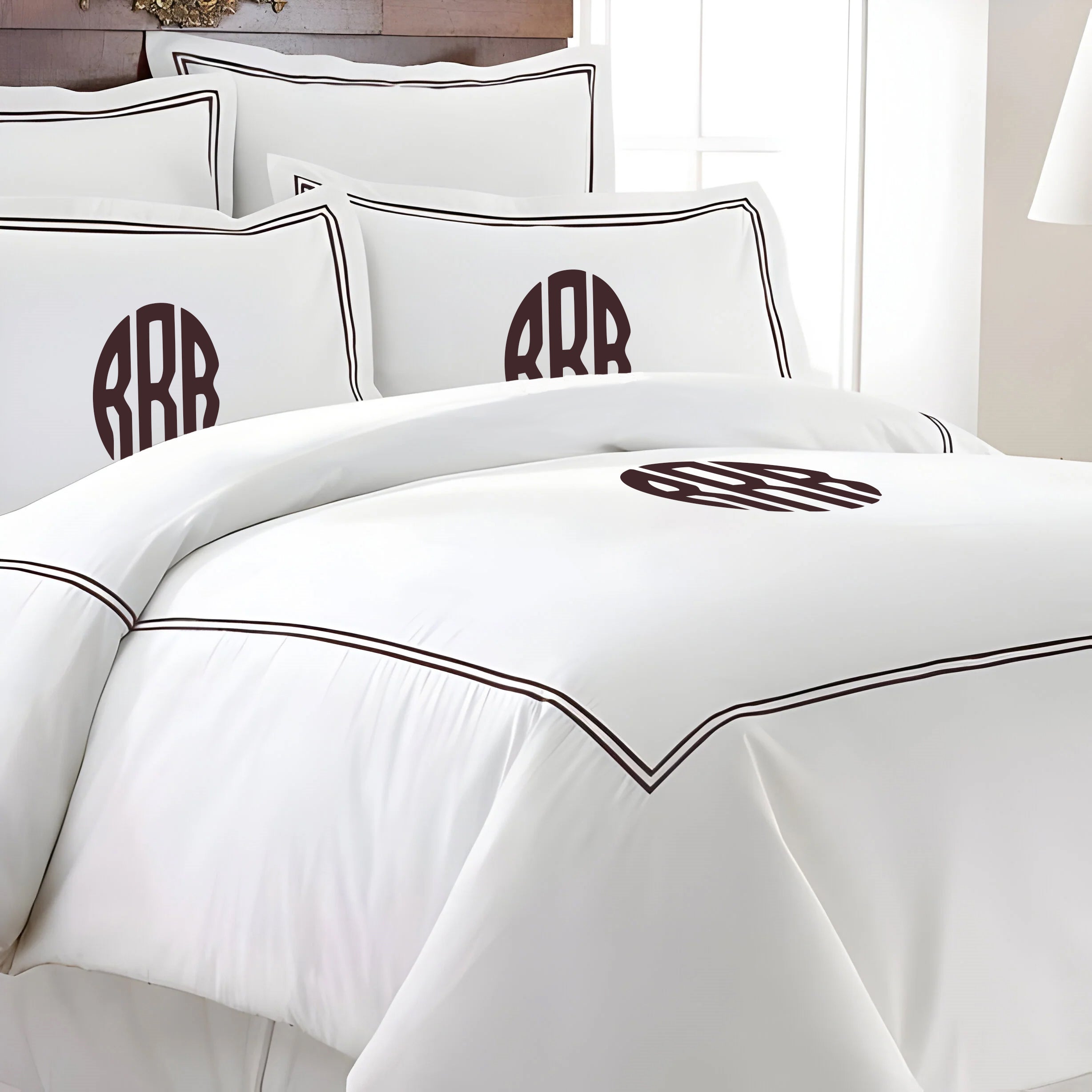 Monogram 400TC Cotton Double Embroidery Sateen Solid Duvet Cover Set