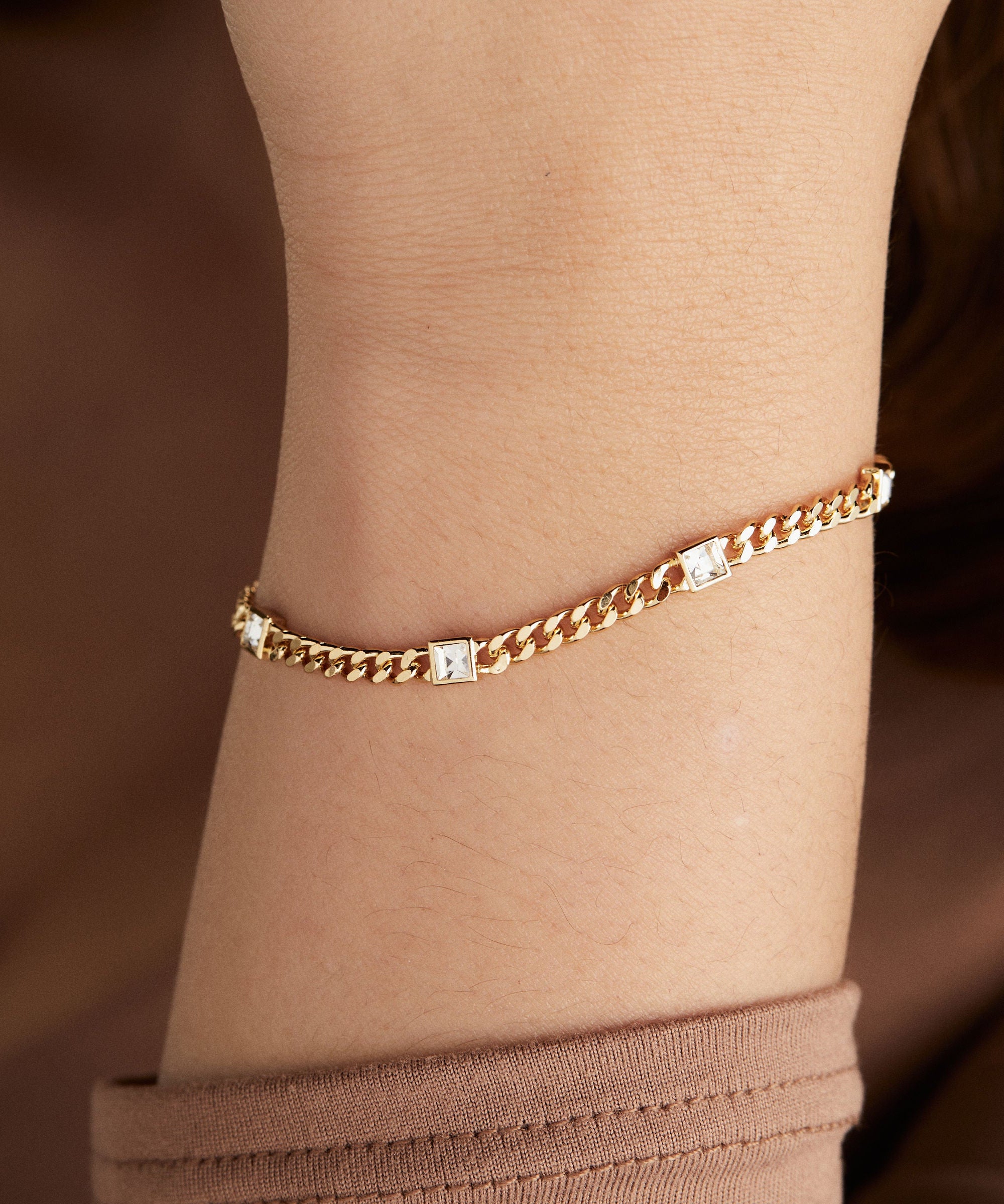 April Birthstone Clear Crystal Curb Chain Bracelet