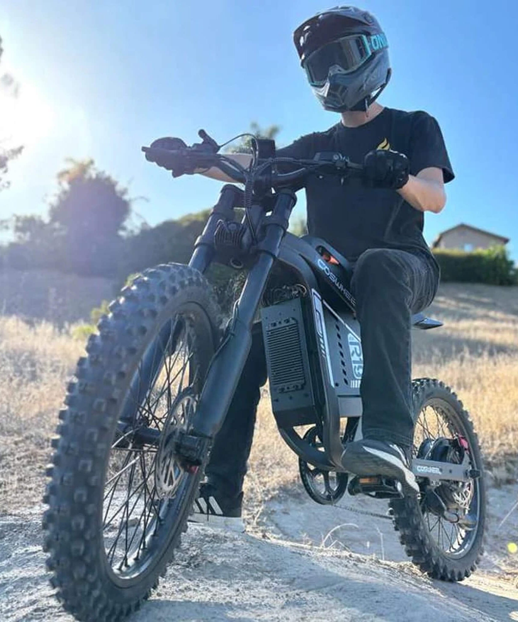 Coswheel R19 72V/40AH 6000W High-Performance Electric Dirt Bike (SAK53917)