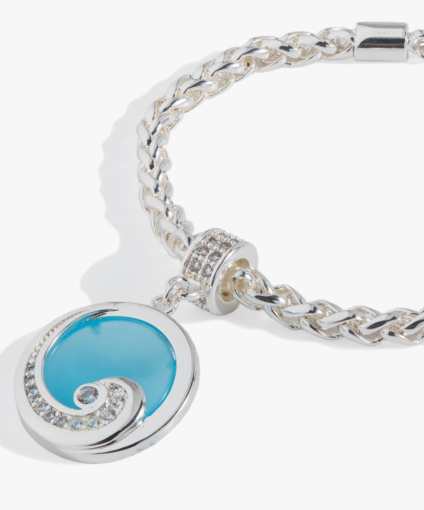 Waves Bolo