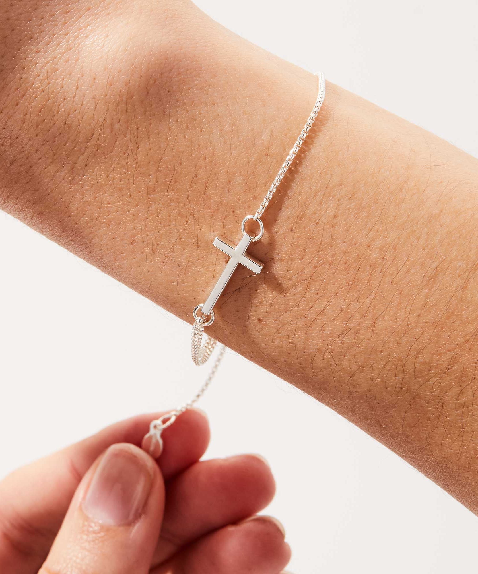 Pull Chain Cross Bracelet