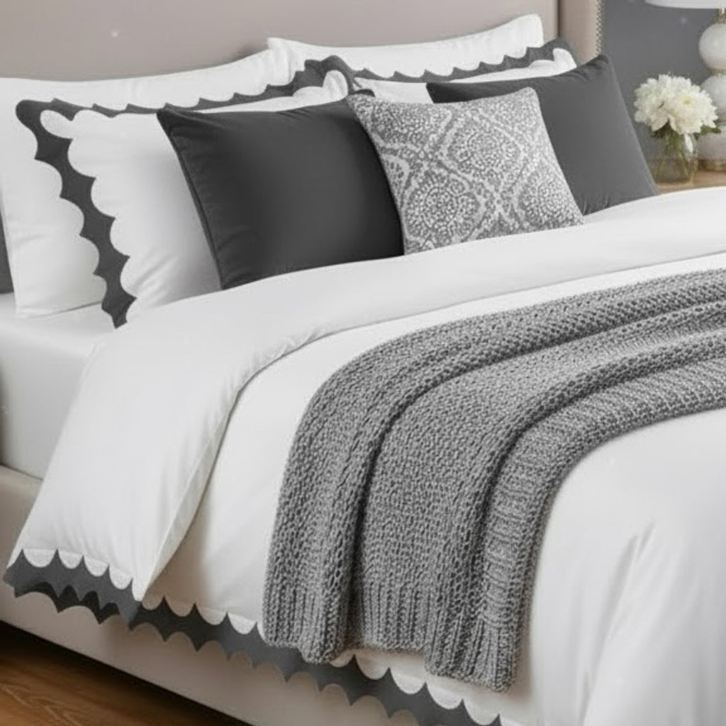 Reverse Scalloped Applique Embroidery Cotton Duvet Cover Set