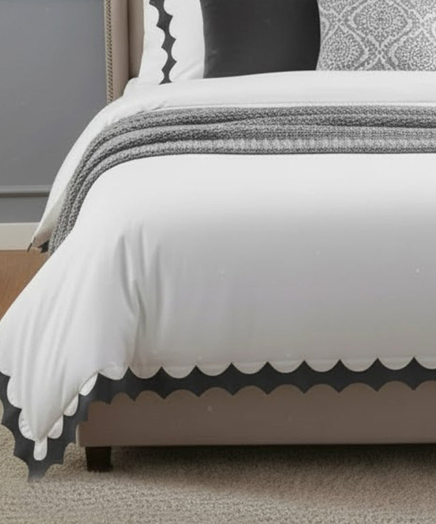 Reverse Scalloped Applique Embroidery Cotton Duvet Cover Set