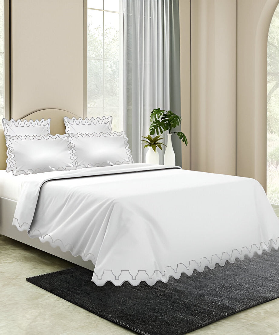 Imaginary Scallop 400TC Cotton Embroidery Sateen Solid Duvet Cover Set