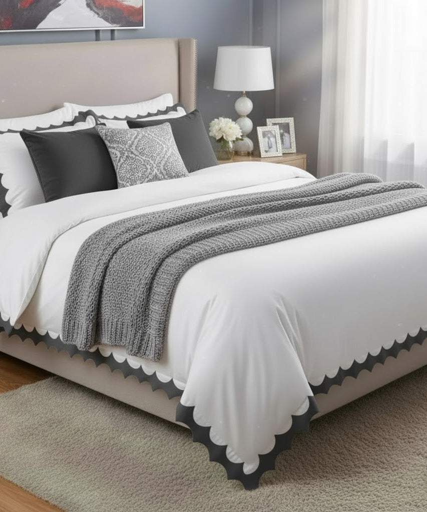 Reverse Scalloped Applique Embroidery Cotton Duvet Cover Set