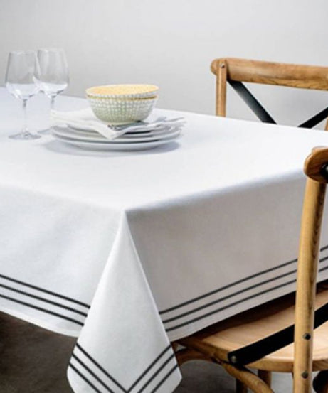 Triple Embroidery Border Sateen Cotton Solid Table Cloth