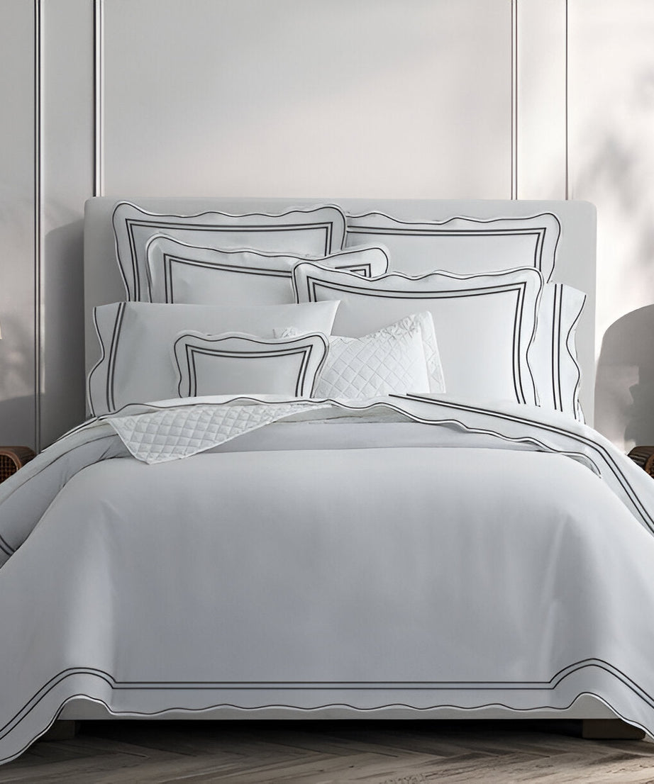 400TC Wavy Embroidery & Border Cotton Sateen Solid Duvet Cover Set
