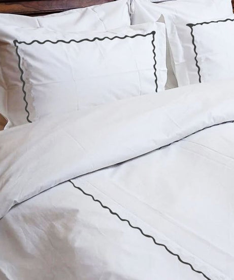 Ava 400TC Cotton Scallop Embroidery Sateen Solid Duvet Cover Set