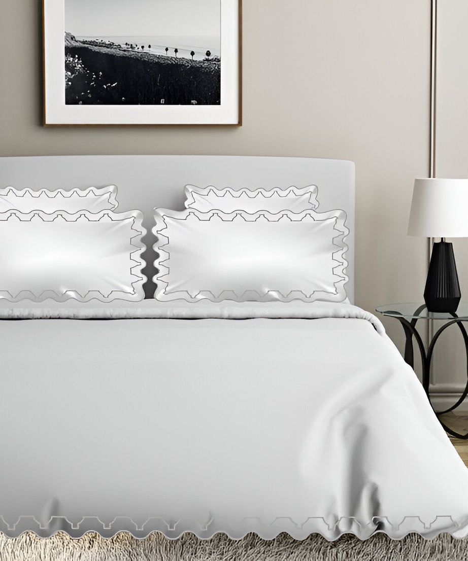 Imaginary Scallop 400TC Cotton Embroidery Sateen Solid Duvet Cover Set