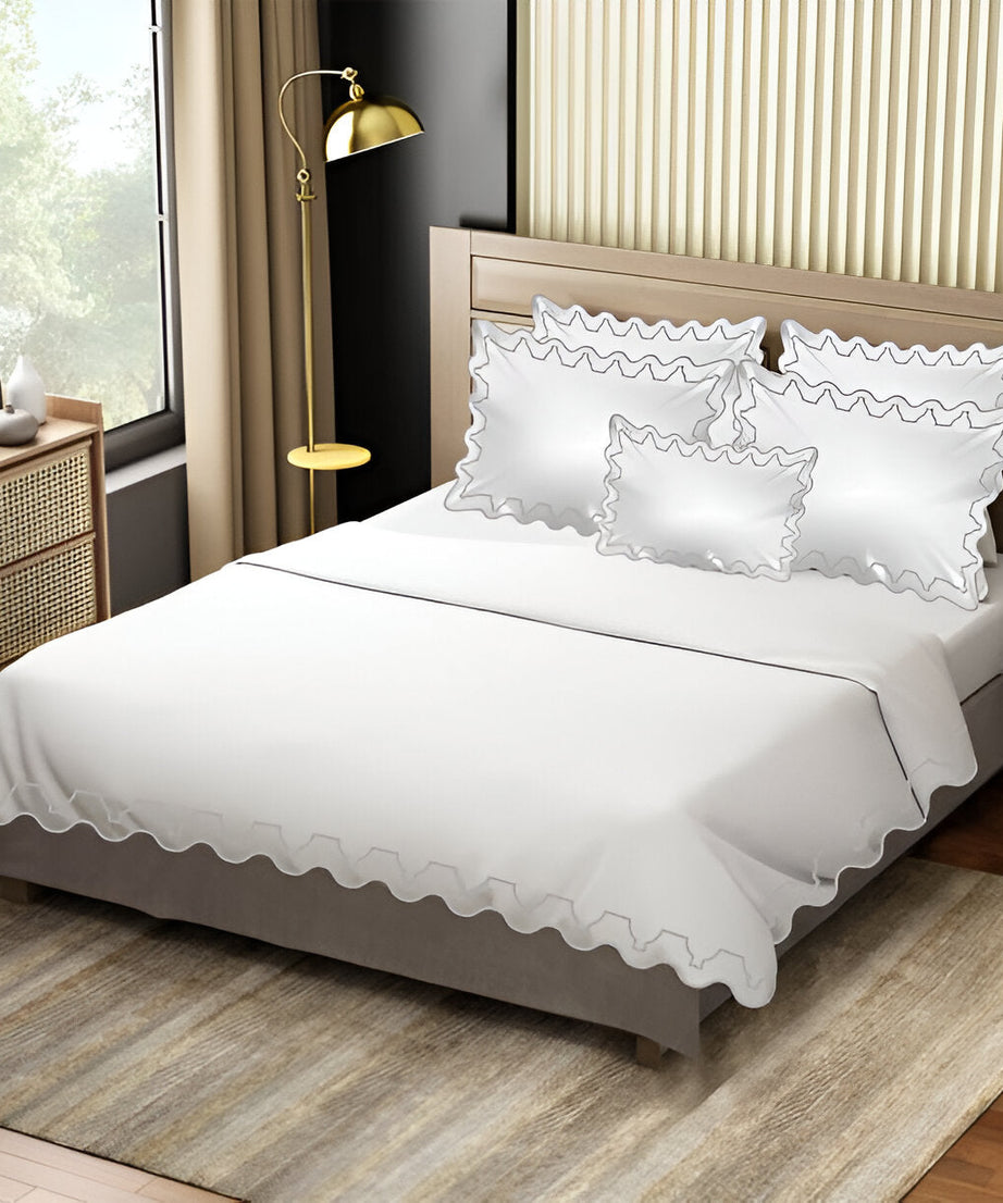 Imaginary Scallop 400TC Cotton Embroidery Sateen Solid Duvet Cover Set