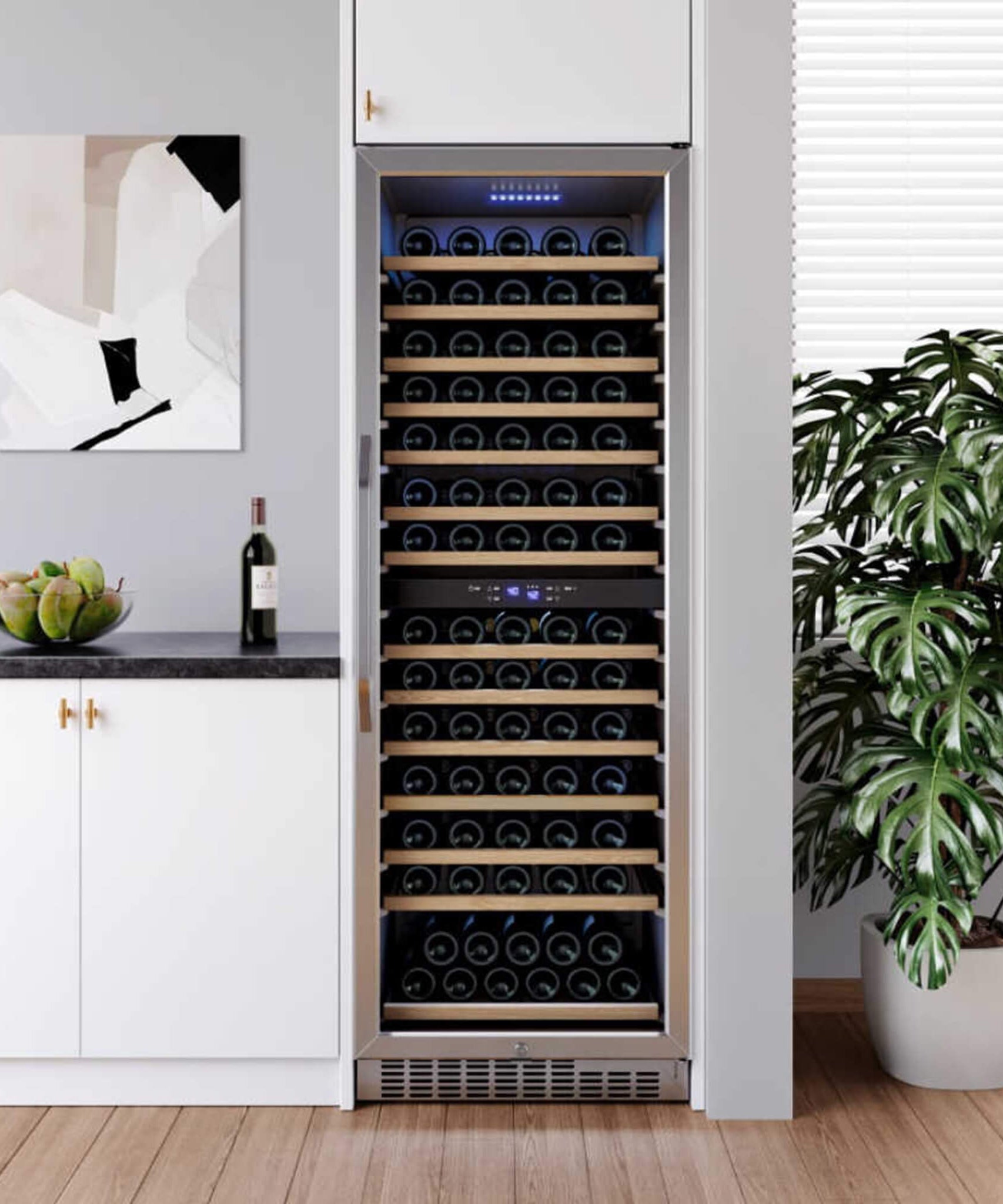 Edgestar 24-Inch 141 Bottle Capacity Freestanding Dual Zone Wine Cooler With Interior Lighting [CWR1552DZ] (SAK49245)