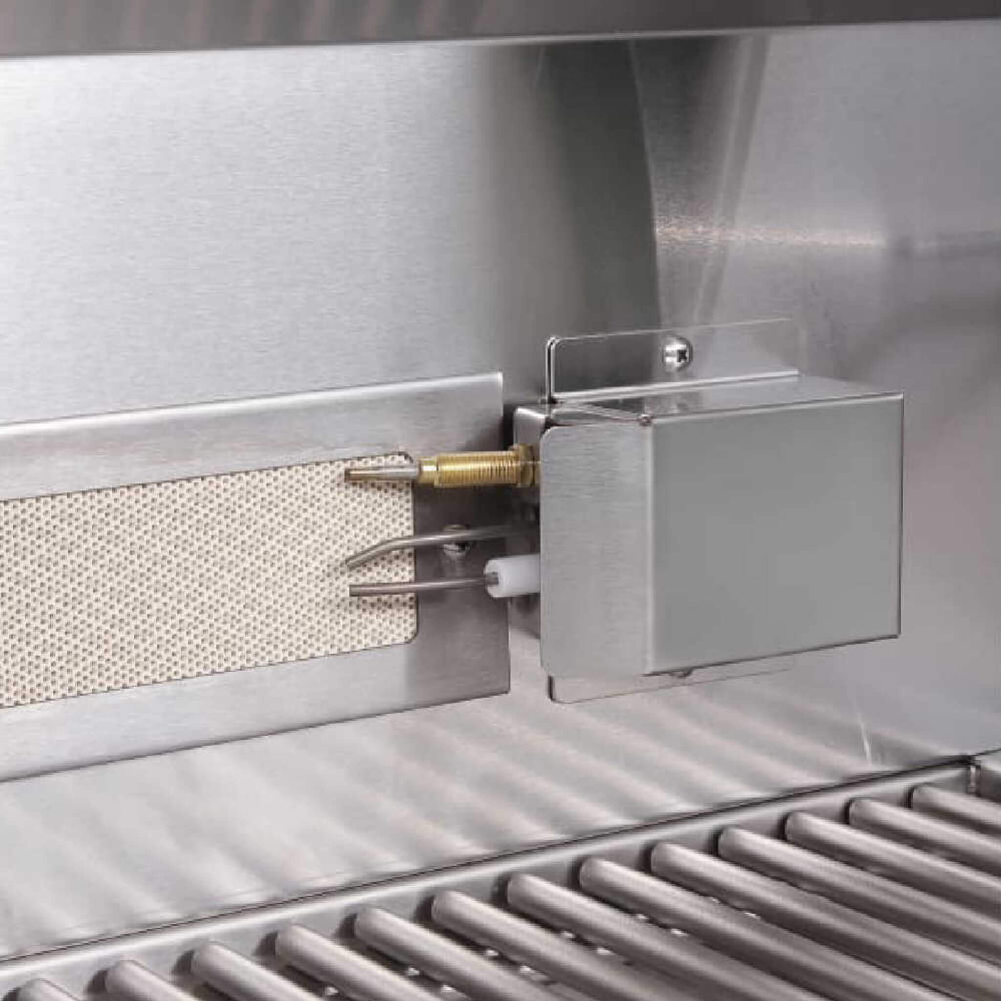 Edgestar 60K BTU 30-Inch Outdoor Built-In Grill With Rotisserie And LED Lighting (SAK52871)