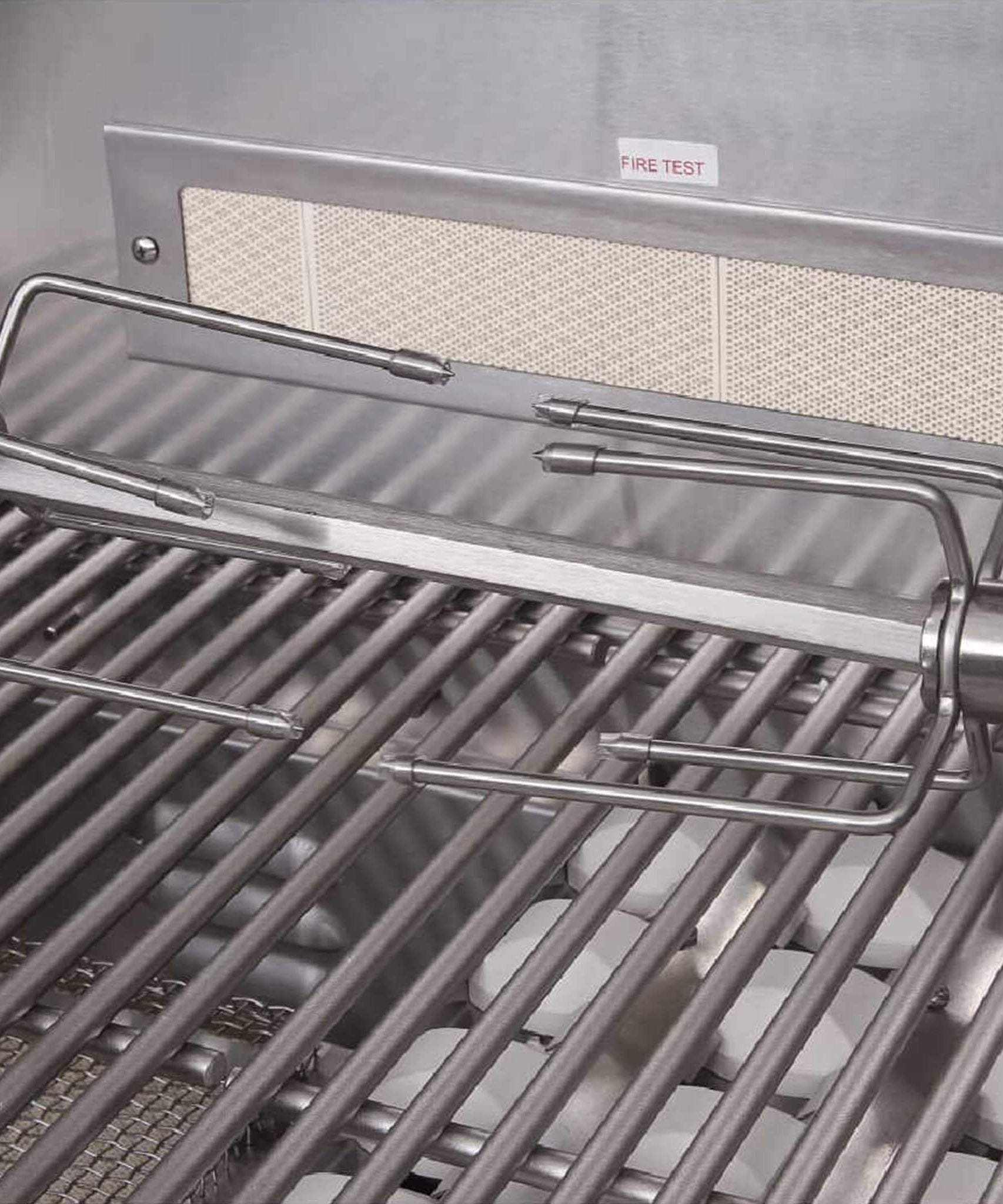 Edgestar 89K BTU 36-Inch Built-In Grill With Rotisserie And LED Lighting (SAK49230)