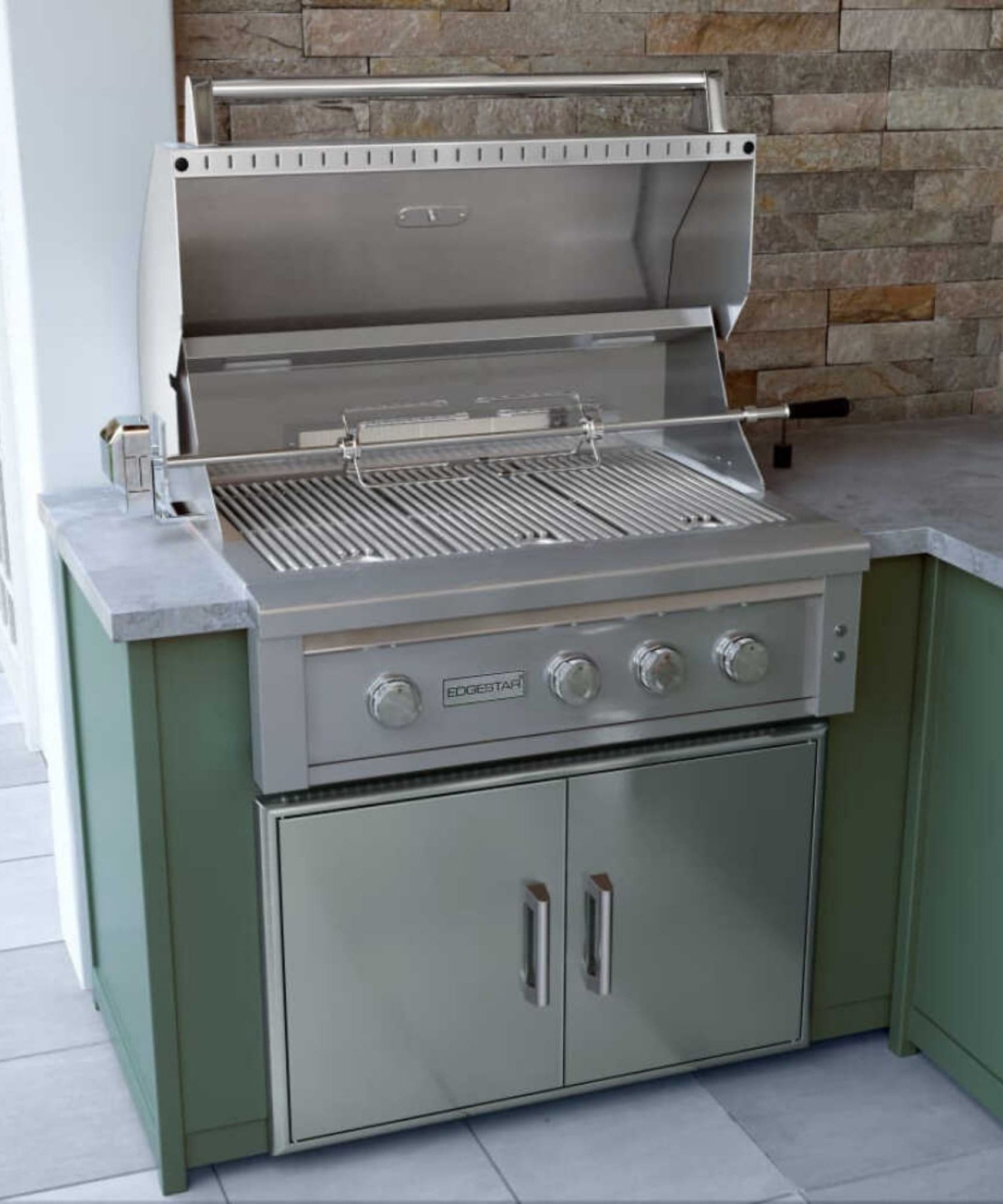 Edgestar 89K BTU 42-Inch Built-In Grill With Insulated Jacket And Double Access Doors Insulated Jacket (SAK94627)