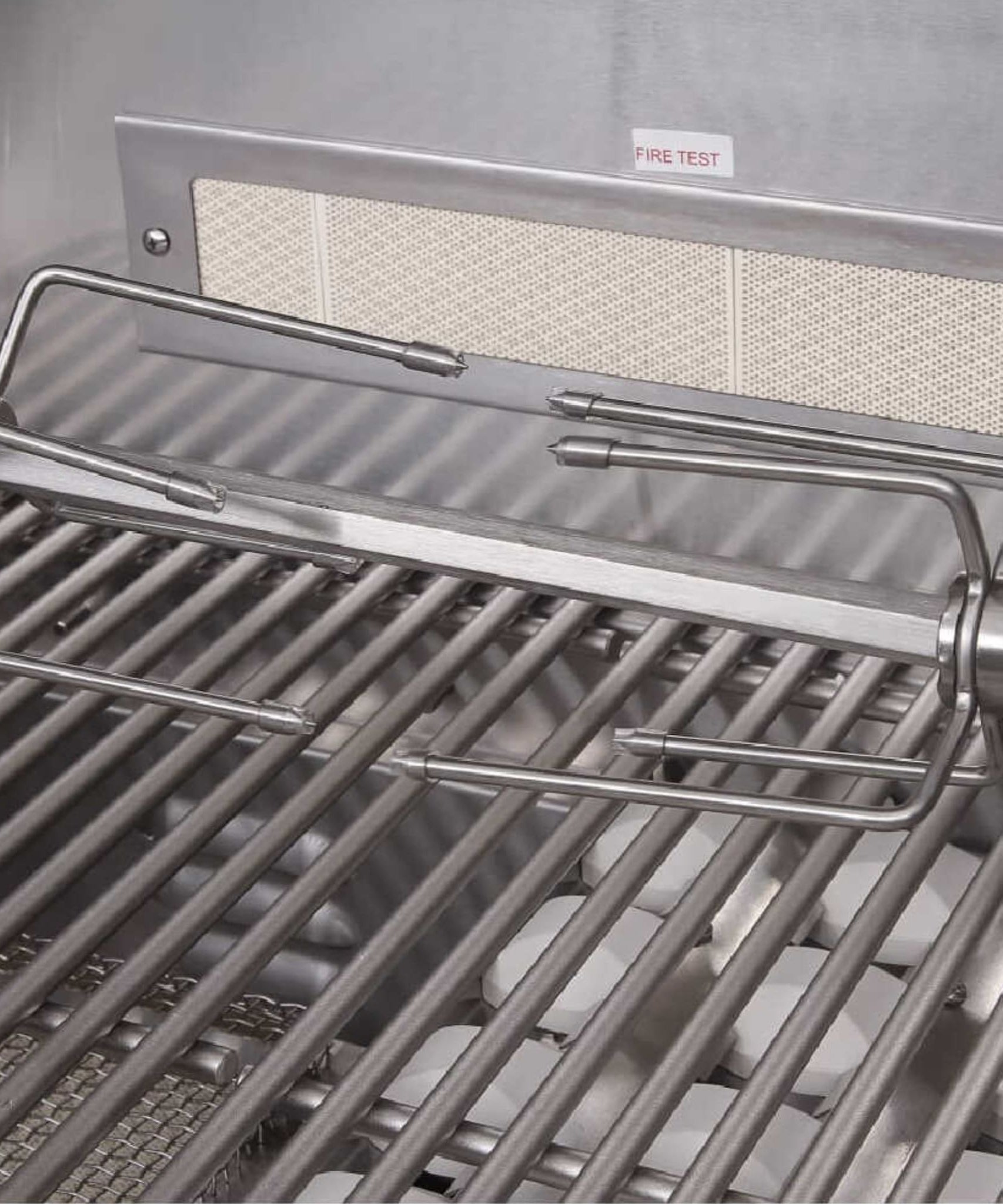 Edgestar 89K BTU 42-Inch Built-In Grill With Insulated Jacket And Double Access Doors Insulated Jacket (SAK94627)