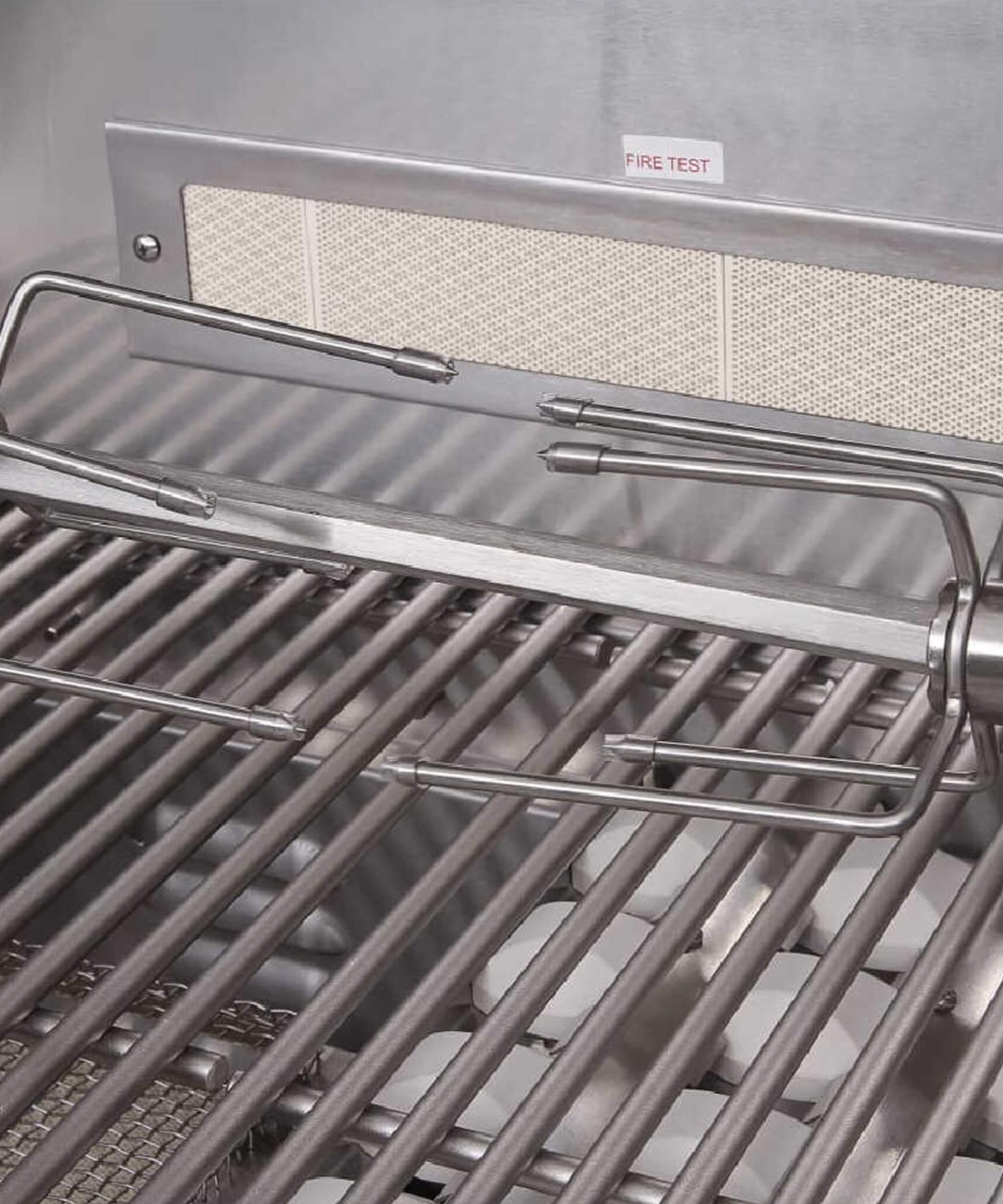 Edgestar 89K BTU 42-Inch Built-In Grill With Rotisserie And LED Lighting (SAK17368)