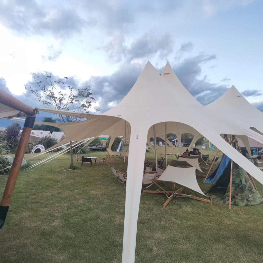 Extra-Large Portable Waterproof Multifunctional Outdoor Rain Tarp Canopy (SAK79811)