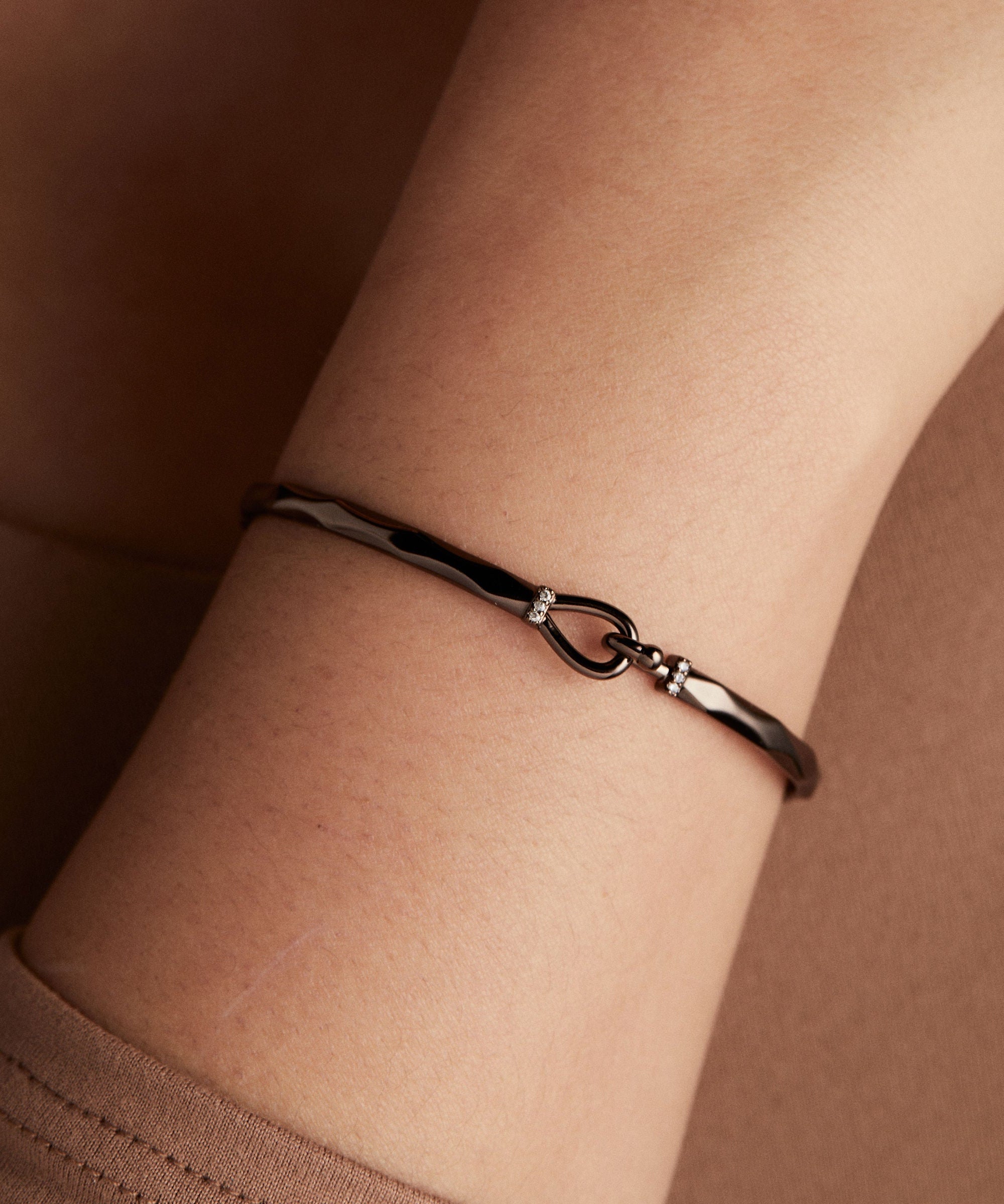 Faceted Hook Tension Bracelet