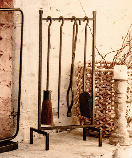 4-teiliges Kaminbesteck-Set aus schwarzem Eisen