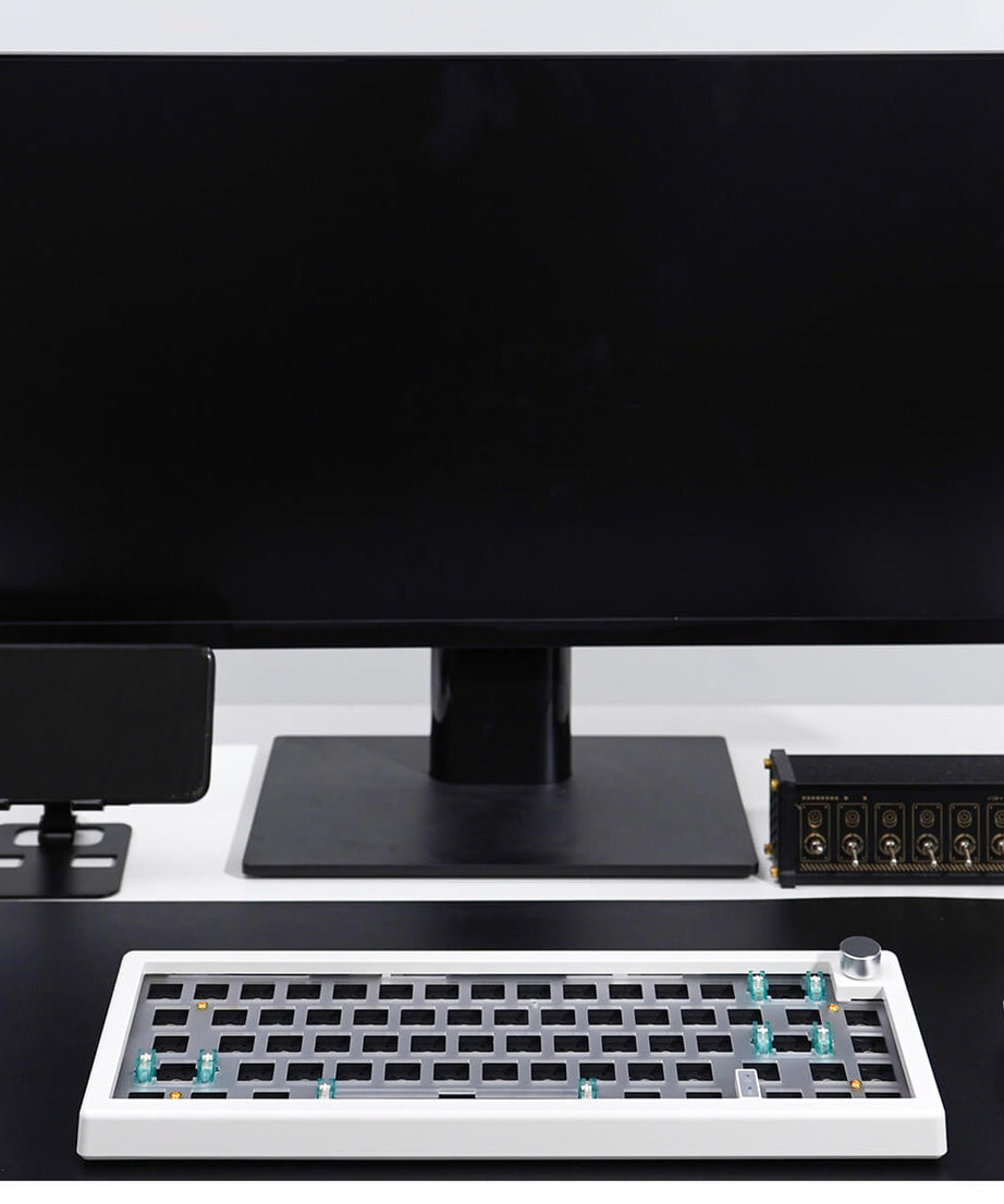 GMK67 65% Wireless Mechanical Keyboard Barebone Kit