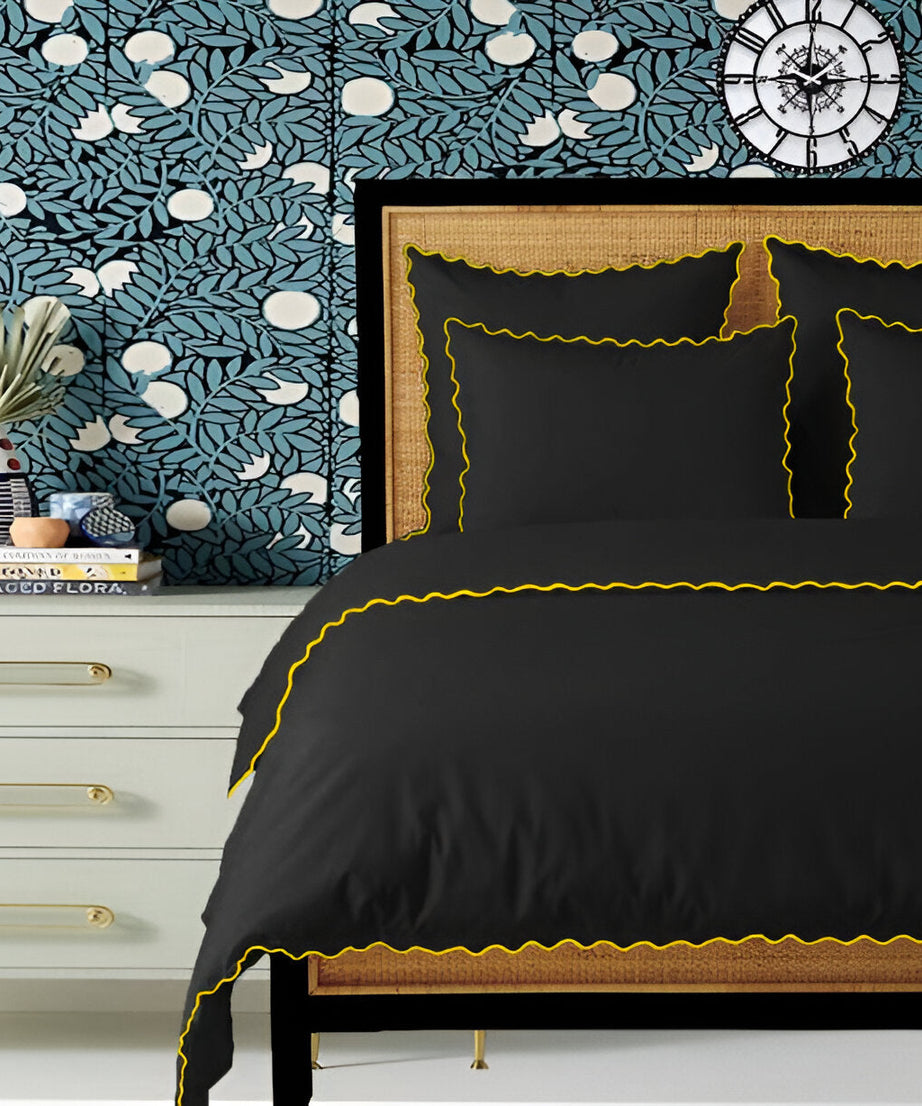 Black 400TC Cotton Small Scallop Embroidery Duvet Cover Set