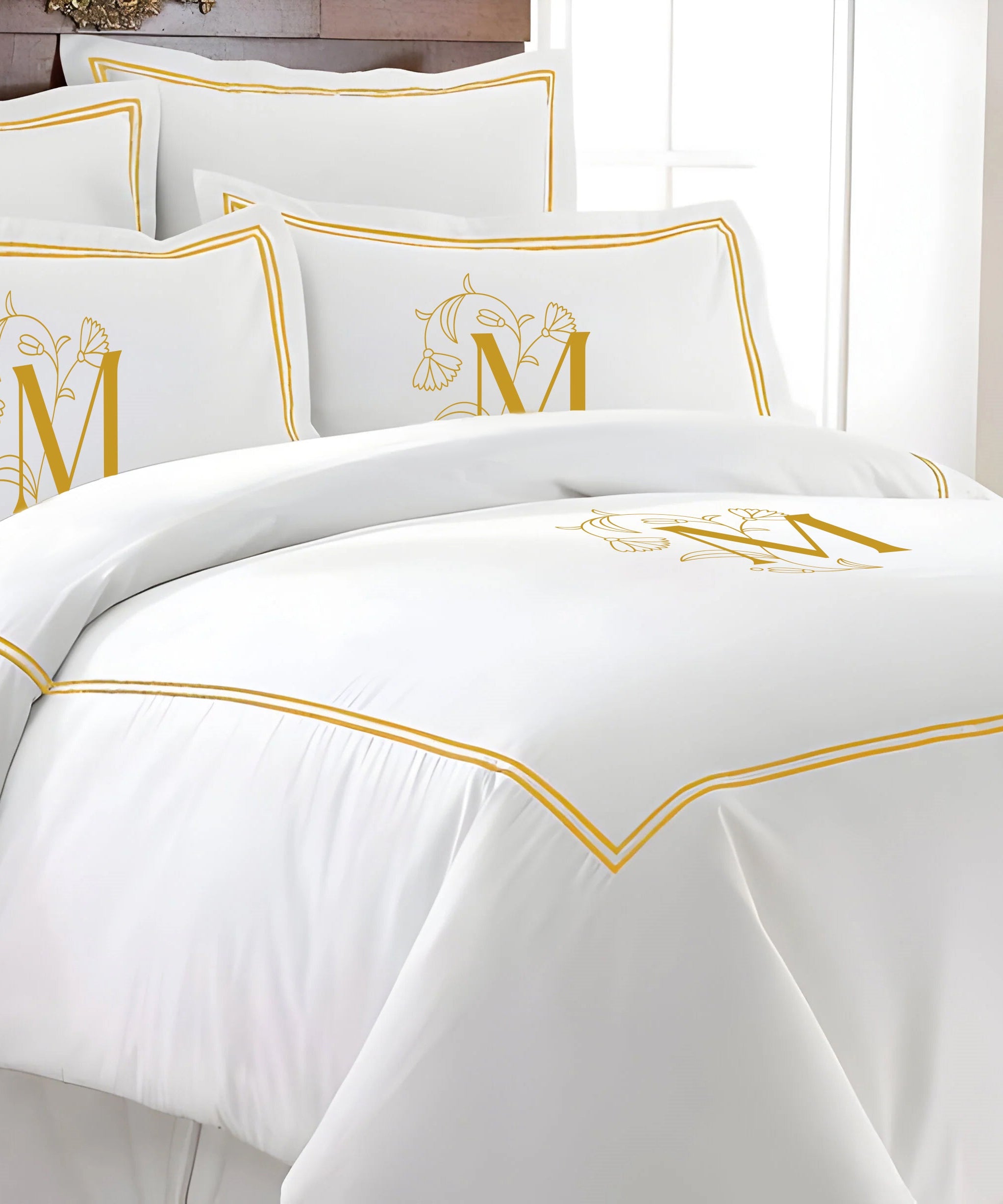Monogram 400TC Cotton Double Embroidery Sateen Solid Duvet Cover Set