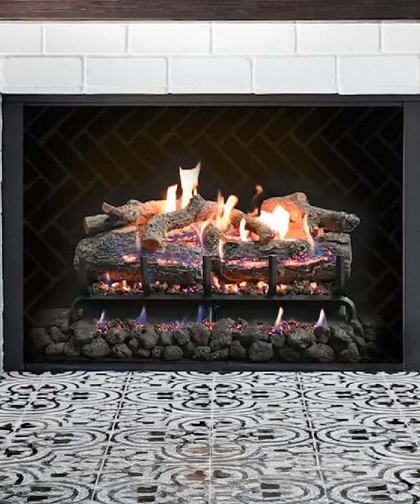 Grand Canyon Lava Front View Variable Electronic Ignition Natural Gas Vented Burner (SAK92647)