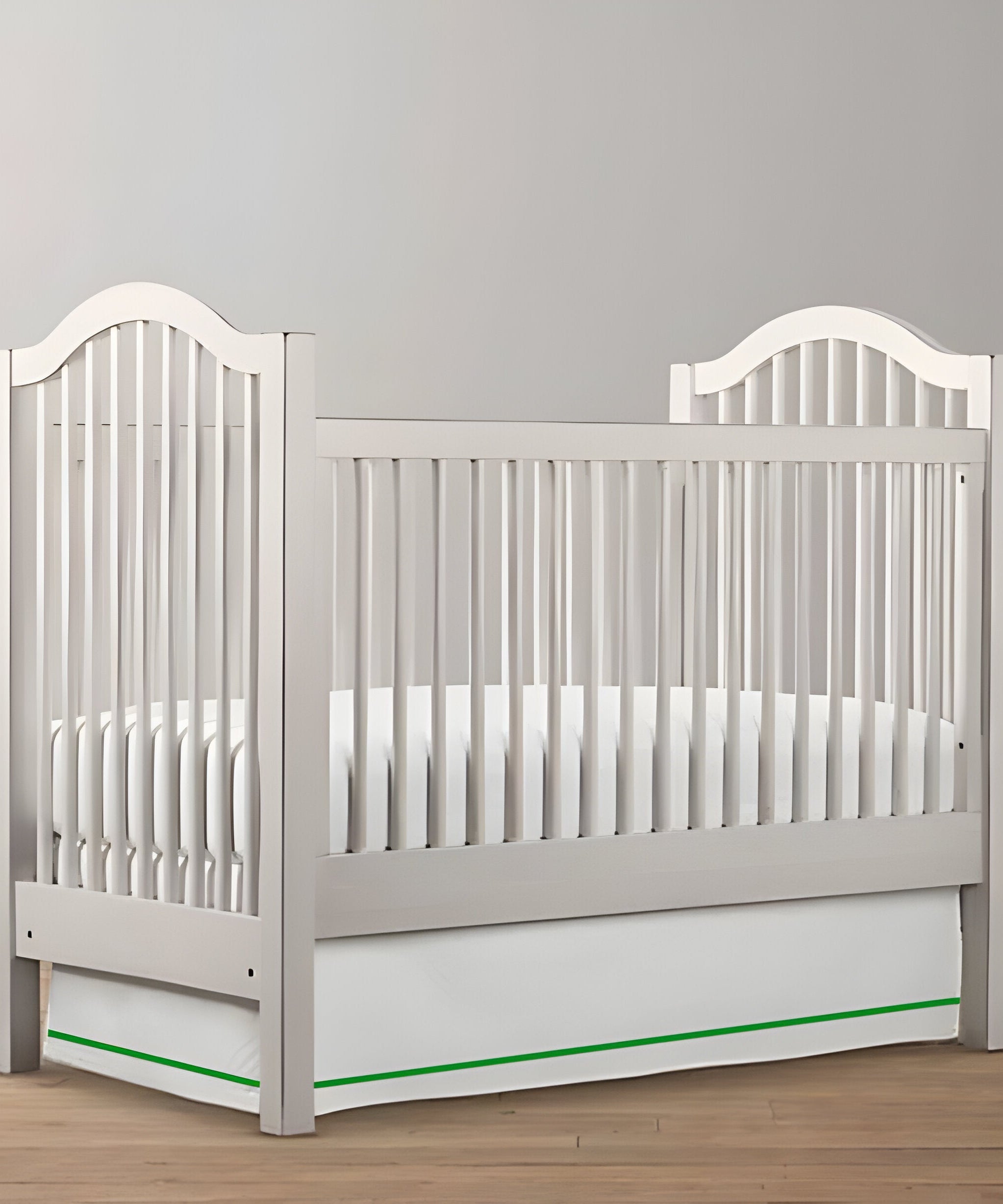 Single Embroidery Cotton Crib Skirt