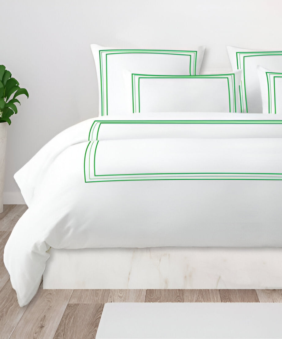 400TC Cotton Classic Embroidery Sateen Solid Duvet Cover Set