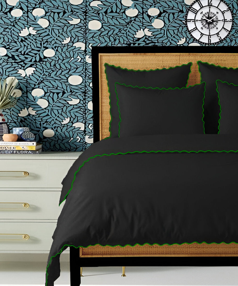 Black 400TC Cotton Small Scallop Embroidery Duvet Cover Set