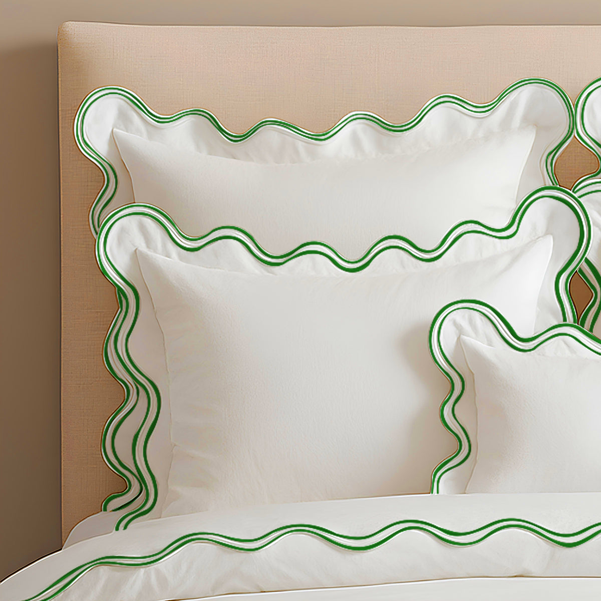 400TC Cotton Sateen Luxurious Double Scalloped Duvet Cover Set