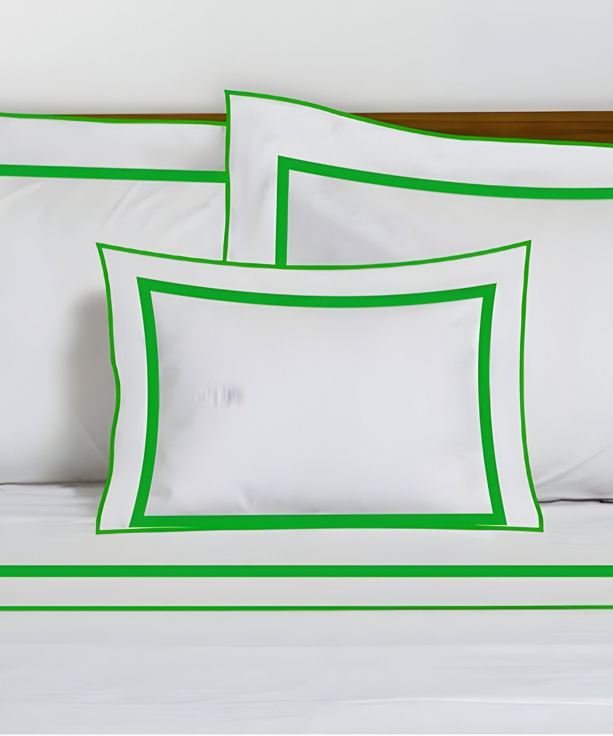 400TC Embroidery & Border Cotton Sateen Solid Duvet Cover Set