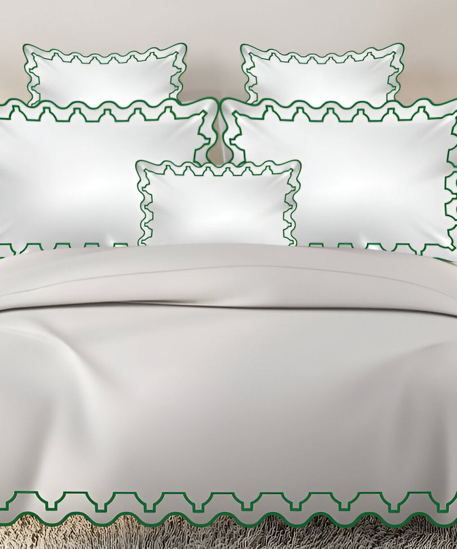 Imaginary Scallop 400TC Cotton Embroidery Sateen Solid Duvet Cover Set