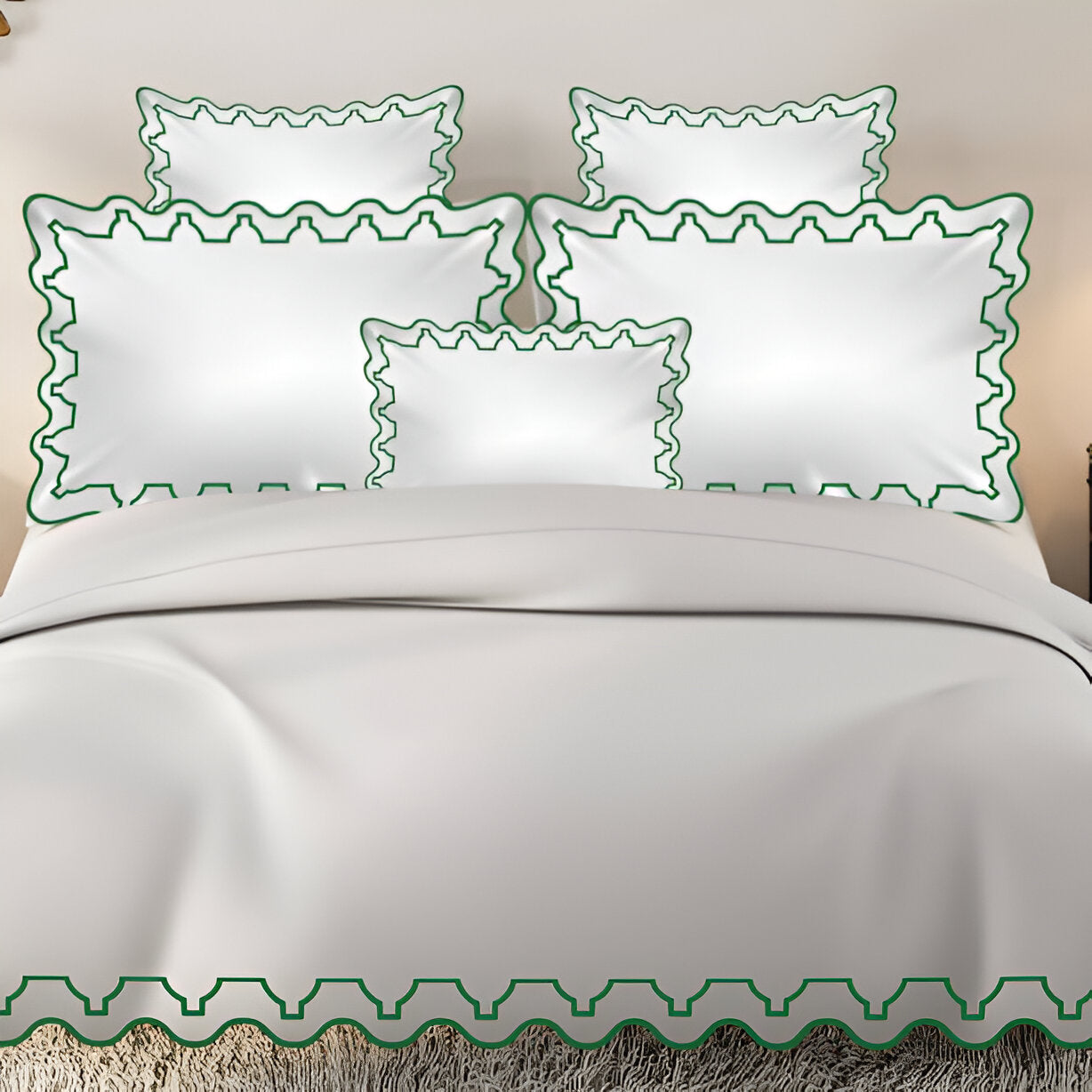 Imaginary Scallop 400TC Cotton Embroidery Sateen Solid Duvet Cover Set