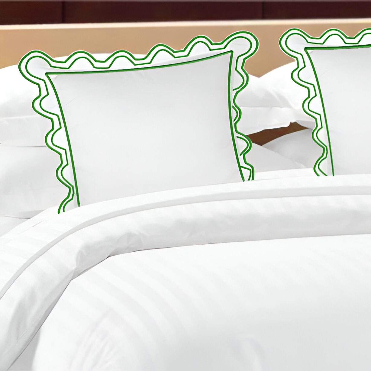 400TC U Shape Scallop Embroidery Cotton Duvet Cover Set