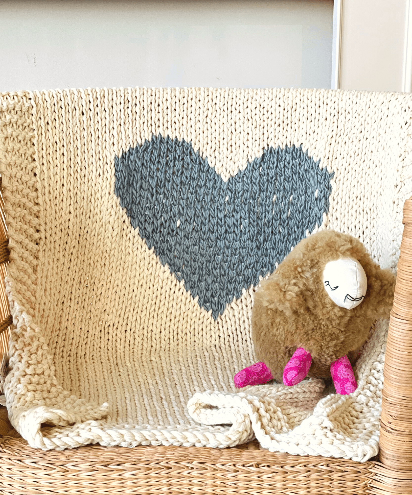 Mini Heart Blanket