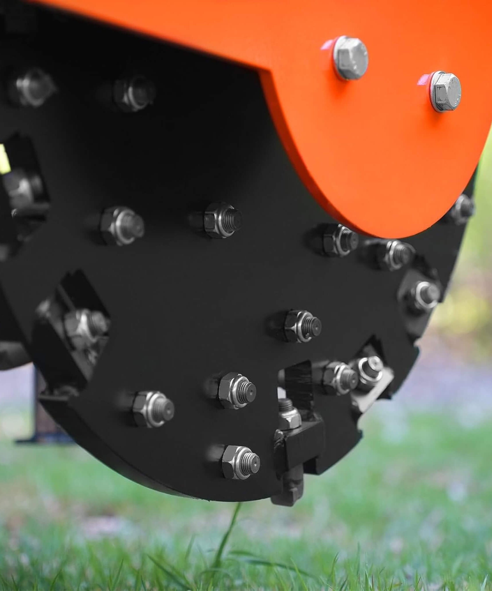 Heavy-Duty 30-Inch 3-Point PTO Stump Grinder For 40-100HP Tractors [PTO Shaft Included] (SAK47092)
