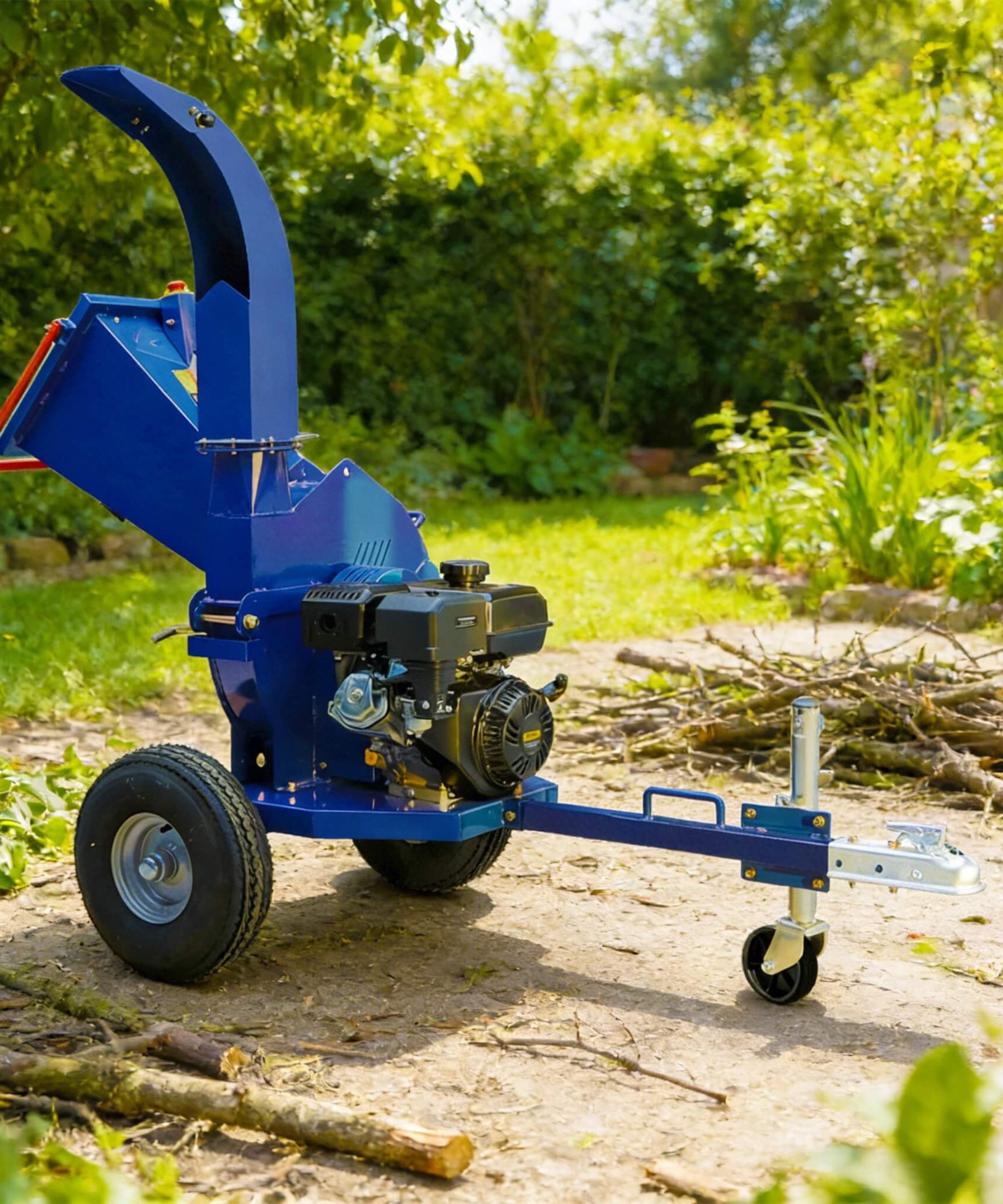 Heavy-Duty 5-Inch 15HP 420CC Gas Towable Disc Wood Chipper Shredder With Recoil Start (SAK51947)