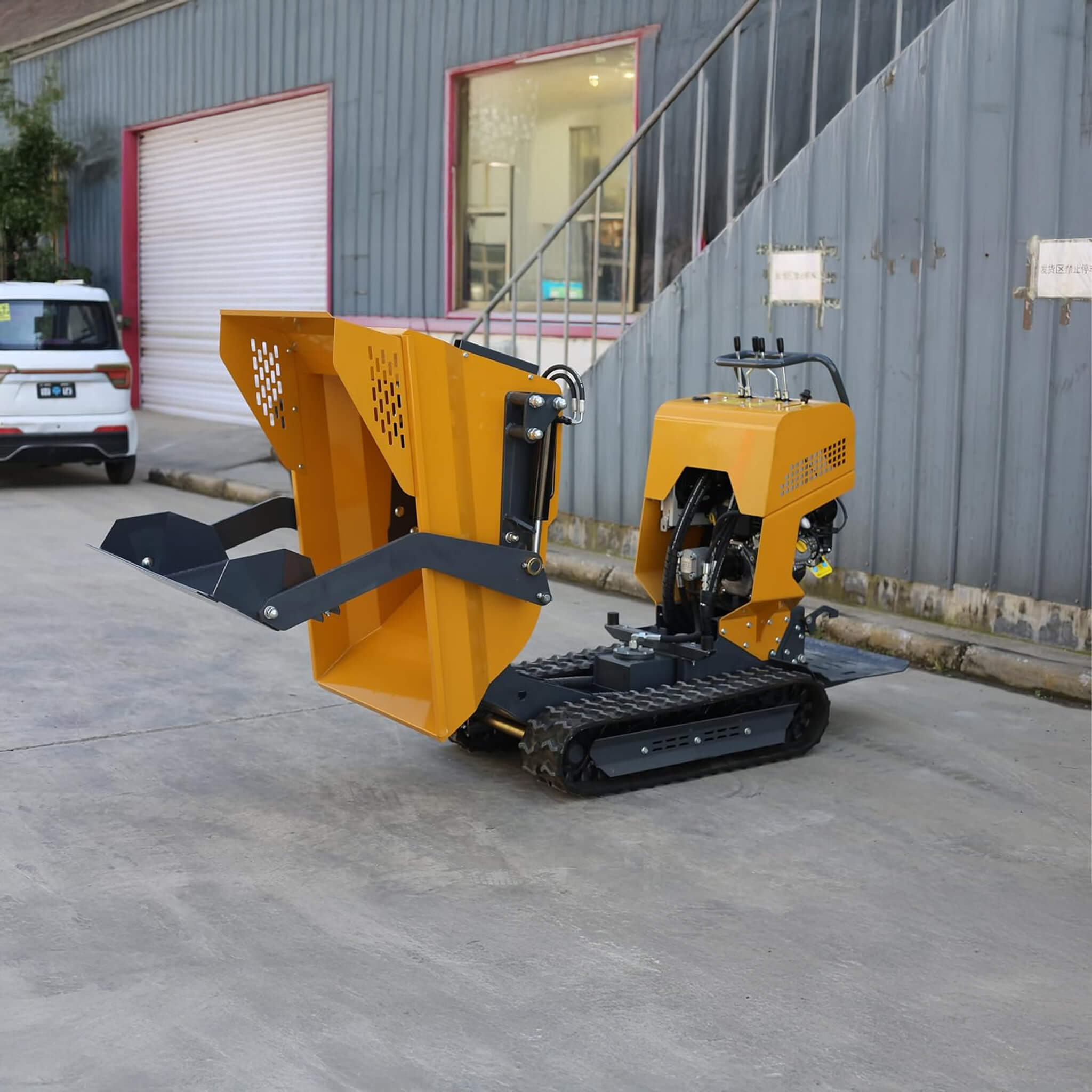 Heavy-Duty 6.5HP 1100LBS Tracked Hydraulic Dumper With Shovel (SAK62780)