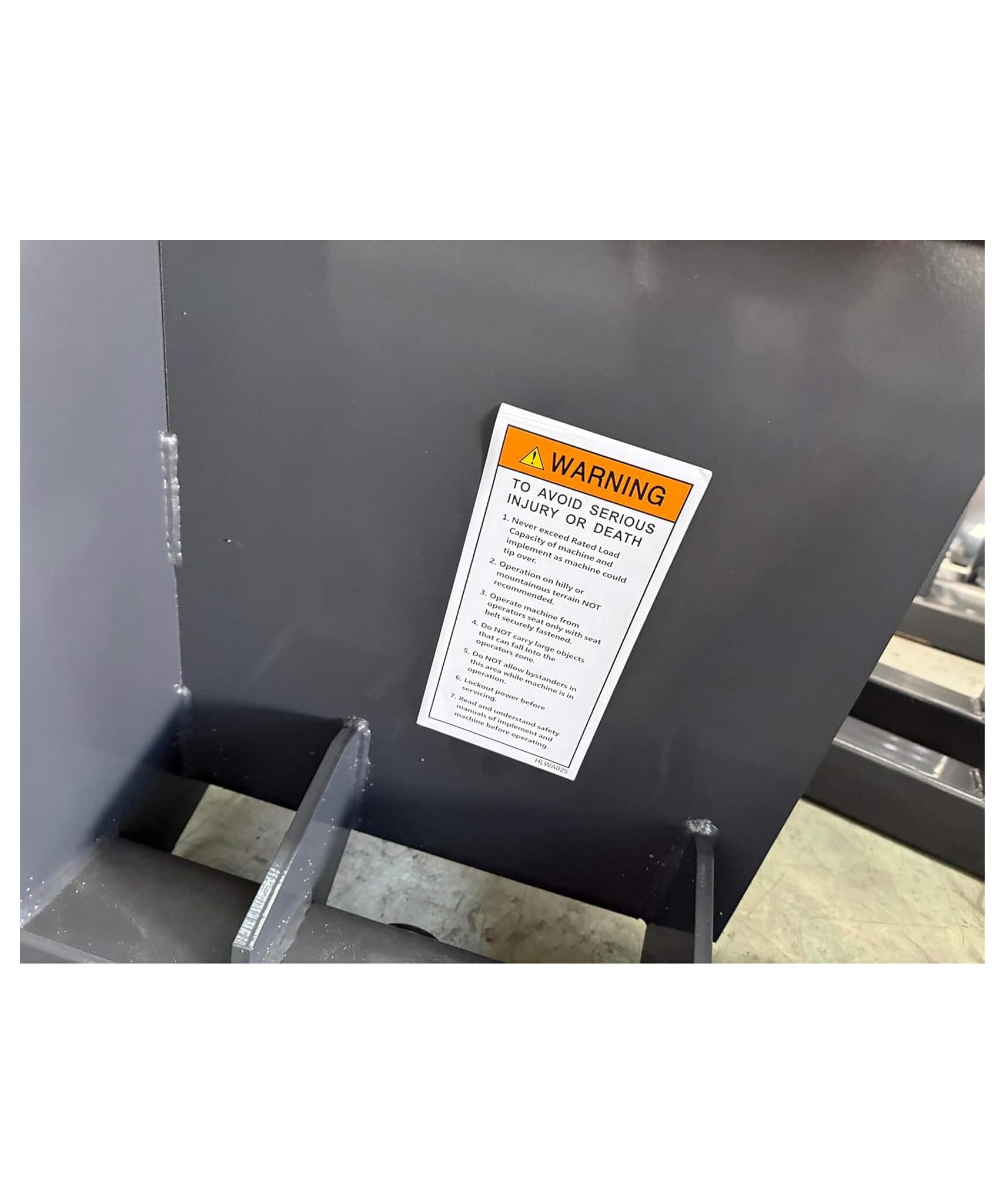 Heavy-Duty 72-Inch Hydraulic Screening Bucket Skid Steer Attachment (SAK14786)