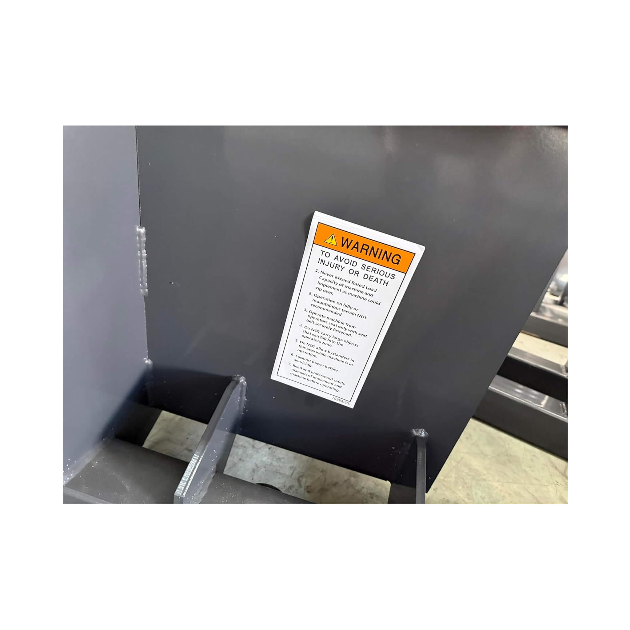 Heavy-Duty 72-Inch Hydraulic Screening Bucket Skid Steer Attachment (SAK14786)