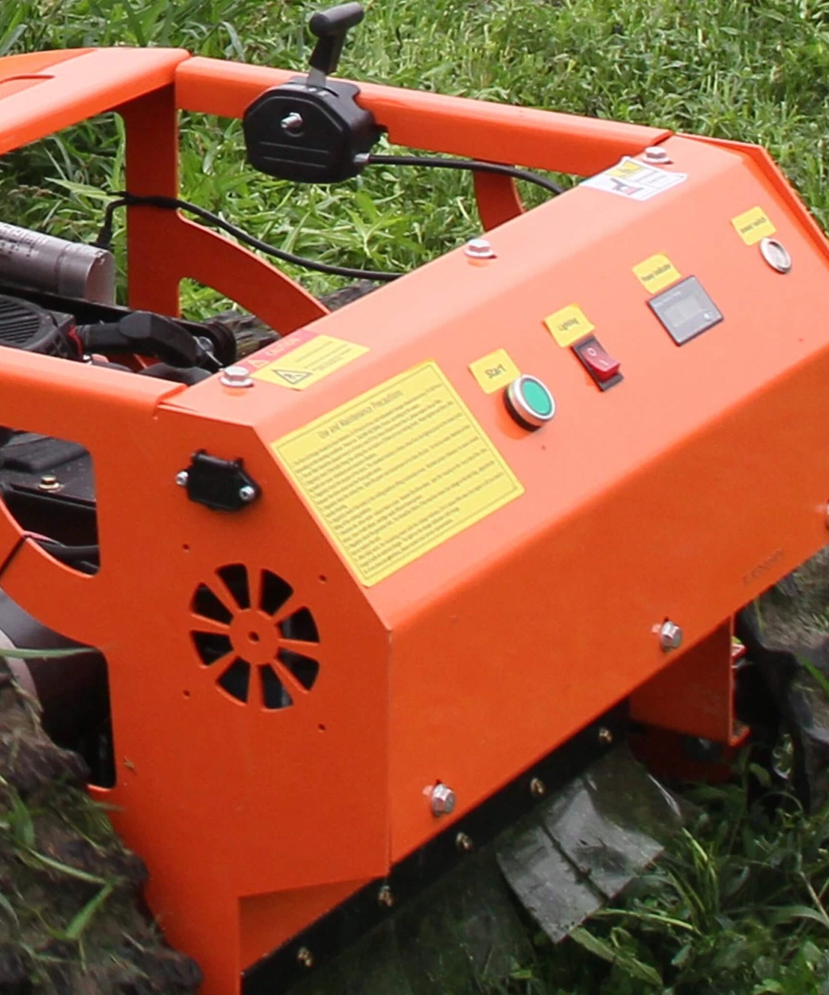 Heavy-Duty 9HP Commercial Remote-Controlled Gasoline-Powered Mower (SAK92146)