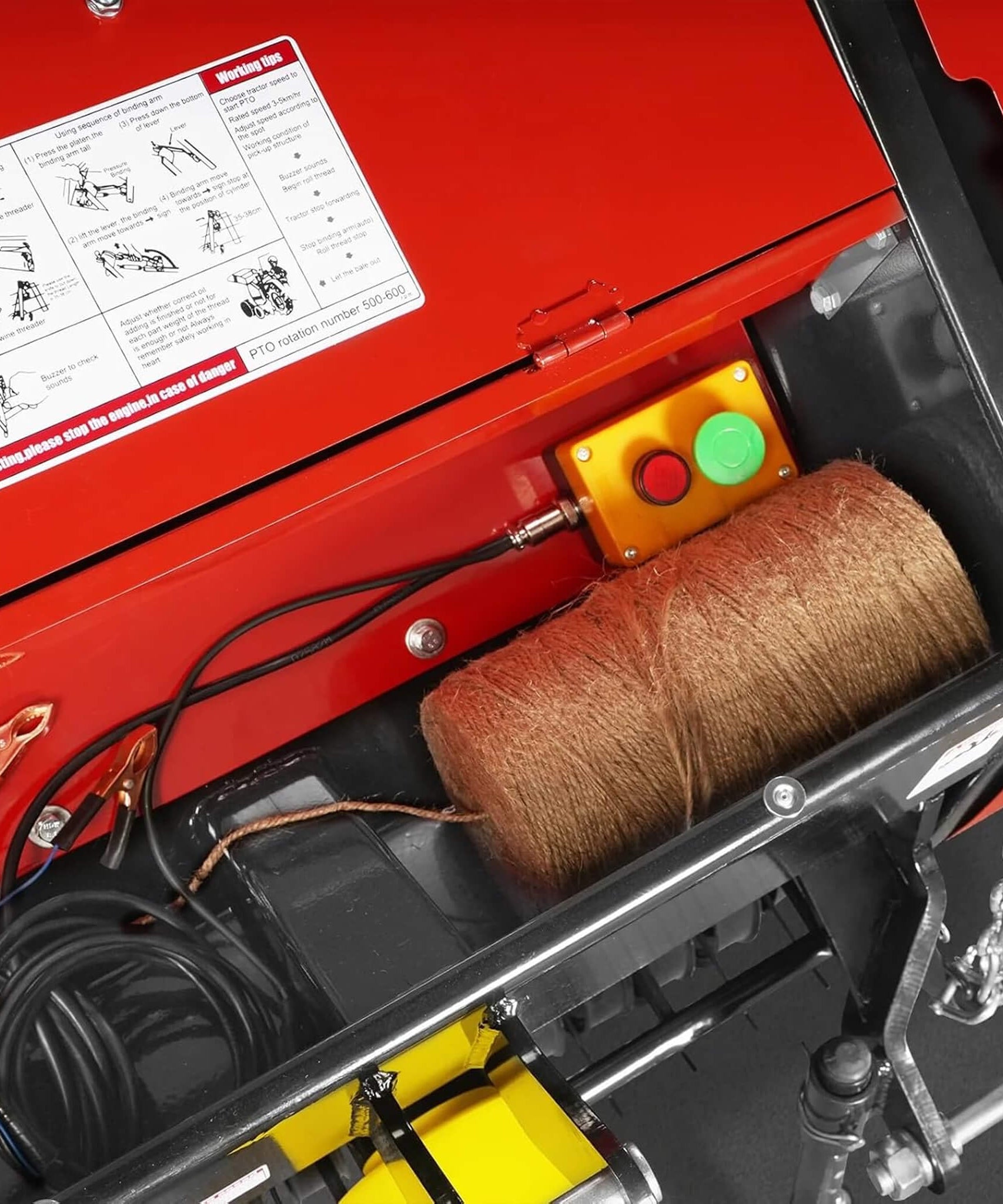 Heavy-Duty Mini Round Hay Tractor Baler With Twine Wrap (SAK36194)