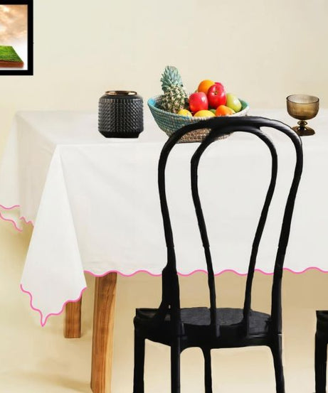 Waterproof Scallop Embroidery Polyester Table Cloth