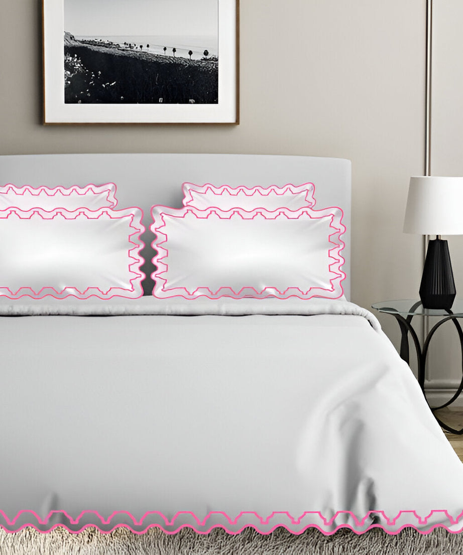 Imaginary Scallop 400TC Cotton Embroidery Sateen Solid Duvet Cover Set